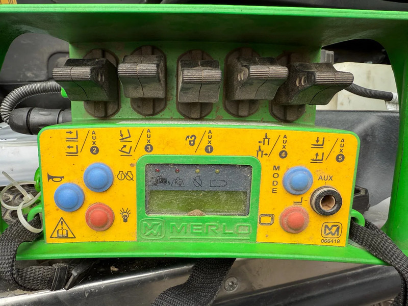 Merlo ROTO40.26MCSS, AFSTANDBEDIENING,MANBAK PALLETVORKEN HIJS JIB EN LIER - 텔레스코픽 핸들러 : 사진 5 Merlo ROTO40.26MCSS, AFSTANDBEDIENING,MANBAK PALLETVORKEN HIJS JIB EN LIER - 텔레스코픽 핸들러 : 사진 5