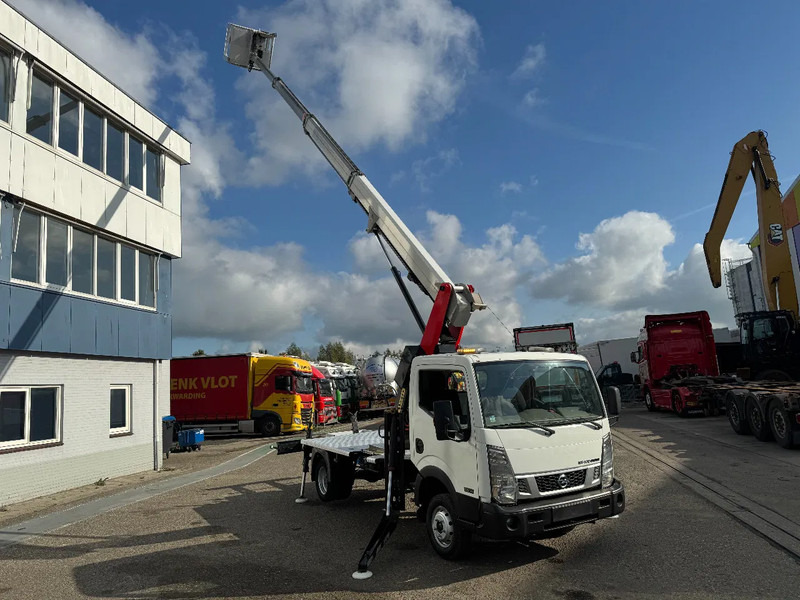Nissan Cabstar PALFINGER HOOGWERKER 20 METER 35.14 - 밴 : 사진 3 Nissan Cabstar PALFINGER HOOGWERKER 20 METER 35.14 - 밴 : 사진 3