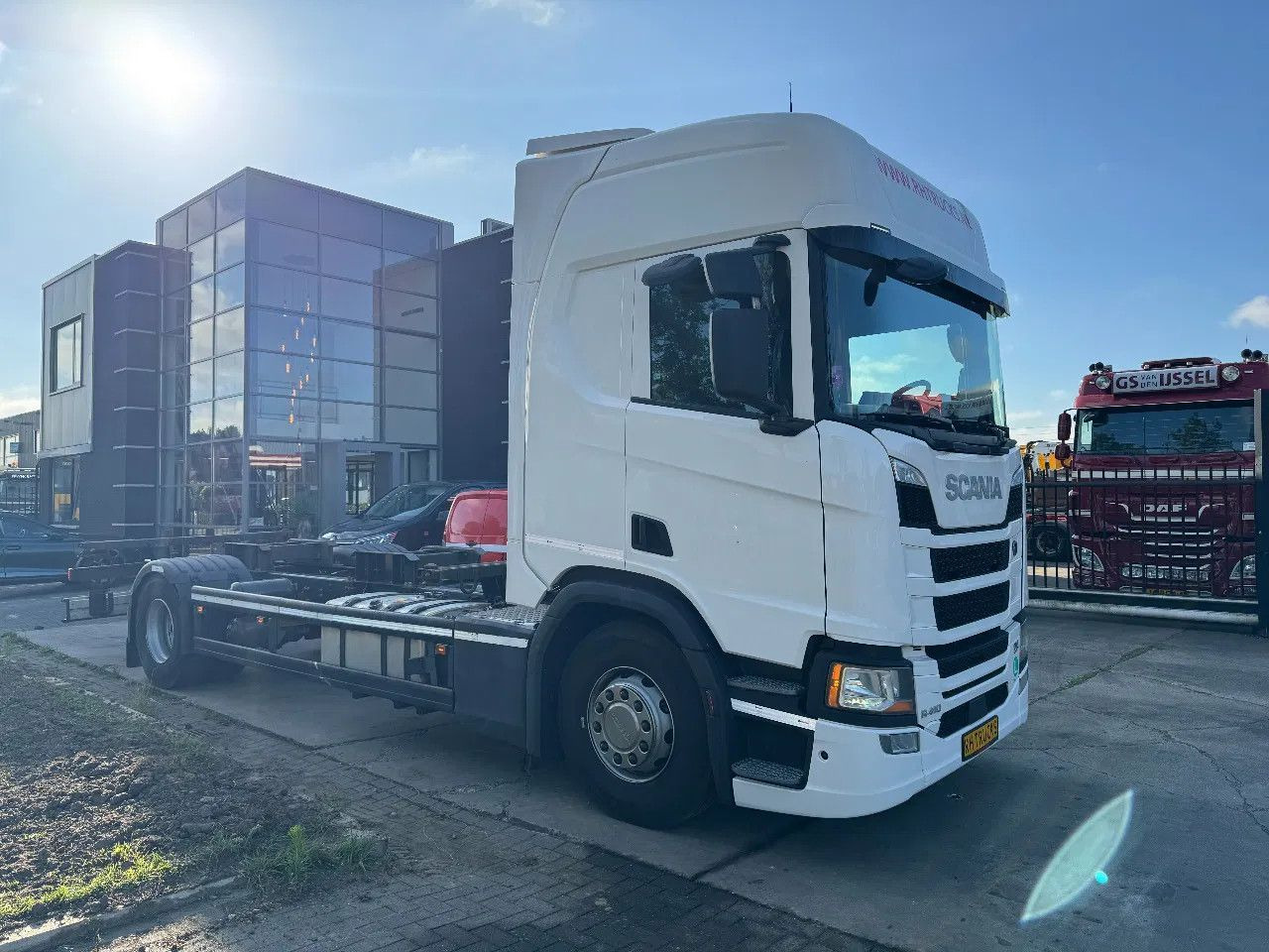 Scania R410 EURO 6 NGS BDF CHASSIS - 컨테이너 운반 장치/ 스와프 보디 트럭 : 사진 3 Scania R410 EURO 6 NGS BDF CHASSIS - 컨테이너 운반 장치/ 스와프 보디 트럭 : 사진 3