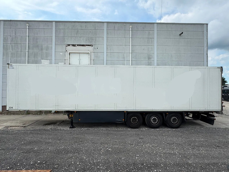 Schmitz Cargobull SCB*S3B THERMO KING SLX300E 3 AXLE - 냉동 세미 트레일러 : 사진 2 Schmitz Cargobull SCB*S3B THERMO KING SLX300E 3 AXLE - 냉동 세미 트레일러 : 사진 2