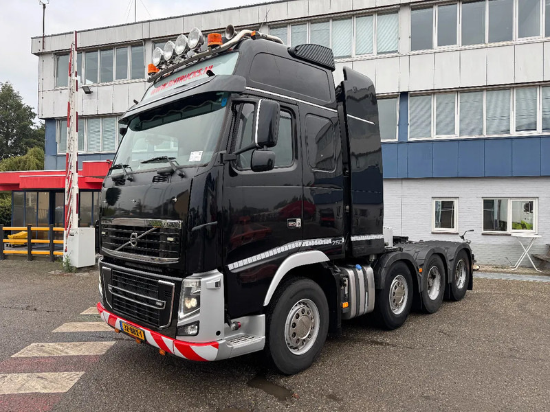 Volvo FH 16.750 8X4 - 160 TON + RETARDER - 트랙터 유닛 : 사진 1 Volvo FH 16.750 8X4 - 160 TON + RETARDER - 트랙터 유닛 : 사진 1