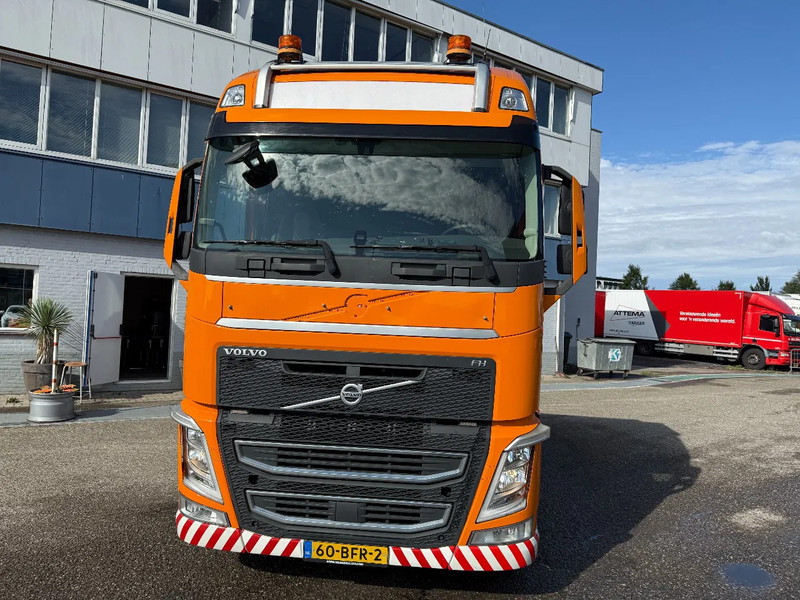Volvo FH 4 540, 8X4, 703656 KM, INTARDER TUV 25-02-2026 - 트랙터 유닛 : 사진 2 Volvo FH 4 540, 8X4, 703656 KM, INTARDER TUV 25-02-2026 - 트랙터 유닛 : 사진 2