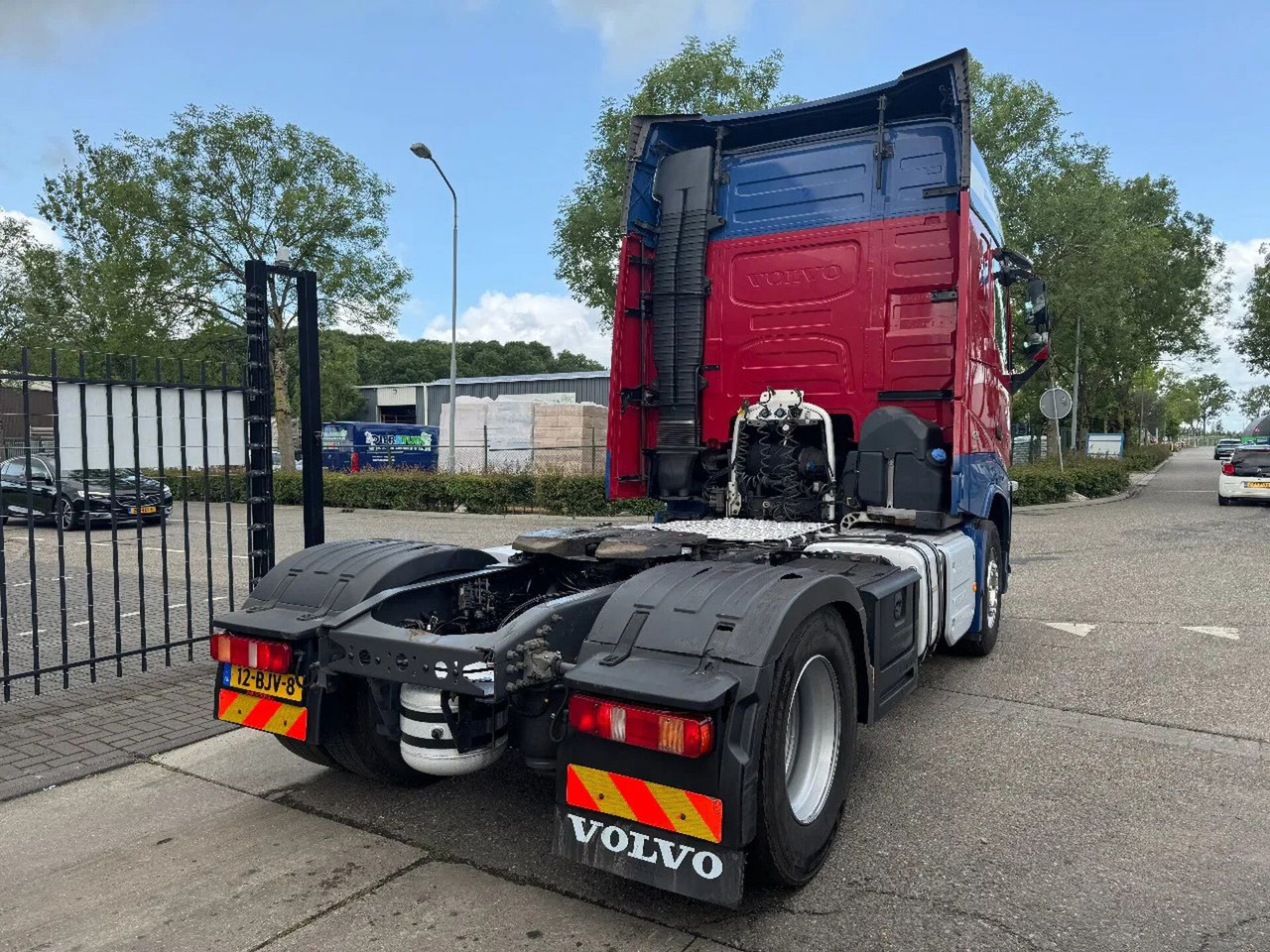 Volvo FH 420 4X2 SPOILERS STANDKLIMA EURO 6 2017 - 트랙터 유닛 : 사진 5 Volvo FH 420 4X2 SPOILERS STANDKLIMA EURO 6 2017 - 트랙터 유닛 : 사진 5