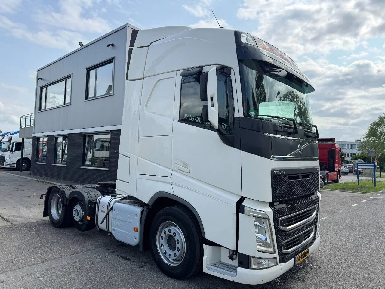 Volvo FH 460 6X2 - EURO 6 + KIPPER HYDR. + LIFTING AXL - 트랙터 유닛 : 사진 3 Volvo FH 460 6X2 - EURO 6 + KIPPER HYDR. + LIFTING AXL - 트랙터 유닛 : 사진 3
