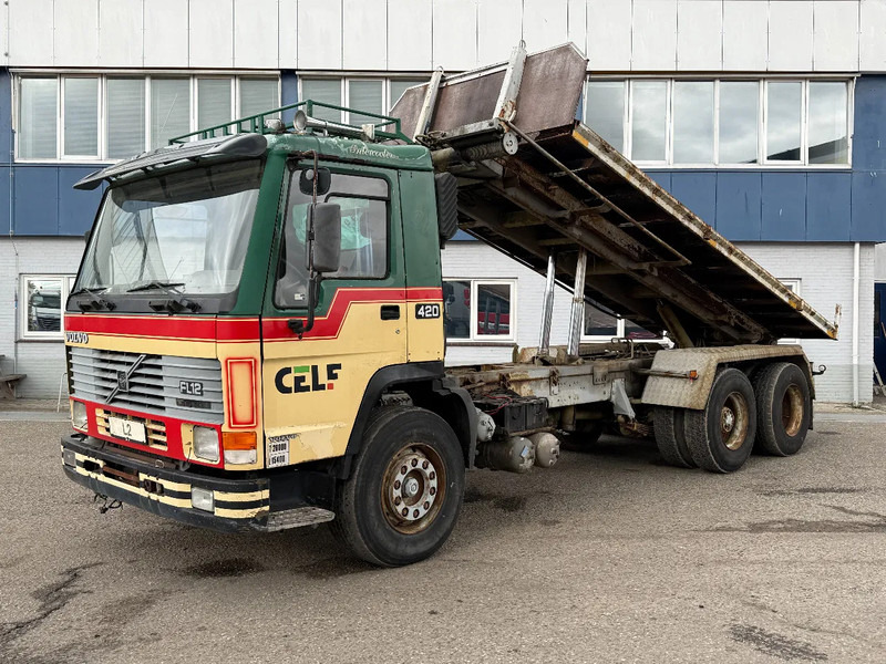 Volvo FL 12.420 6X2 MANUAL GEAR / FULL STEEL SUSP. / 10 TYRES / HUB REDUCT. + CABLELIFT TIPPER + CONTAINER FLATBED - 케이블 시스템 트럭 : 사진 1 Volvo FL 12.420 6X2 MANUAL GEAR / FULL STEEL SUSP. / 10 TYRES / HUB REDUCT. + CABLELIFT TIPPER + CONTAINER FLATBED - 케이블 시스템 트럭 : 사진 1