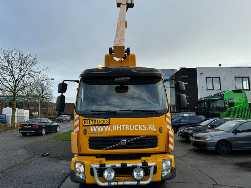 Volvo FL 240 4X2 DANILIFT WDT 180S ONLY 327.000 KM - 트럭 : 사진 2 Volvo FL 240 4X2 DANILIFT WDT 180S ONLY 327.000 KM - 트럭 : 사진 2