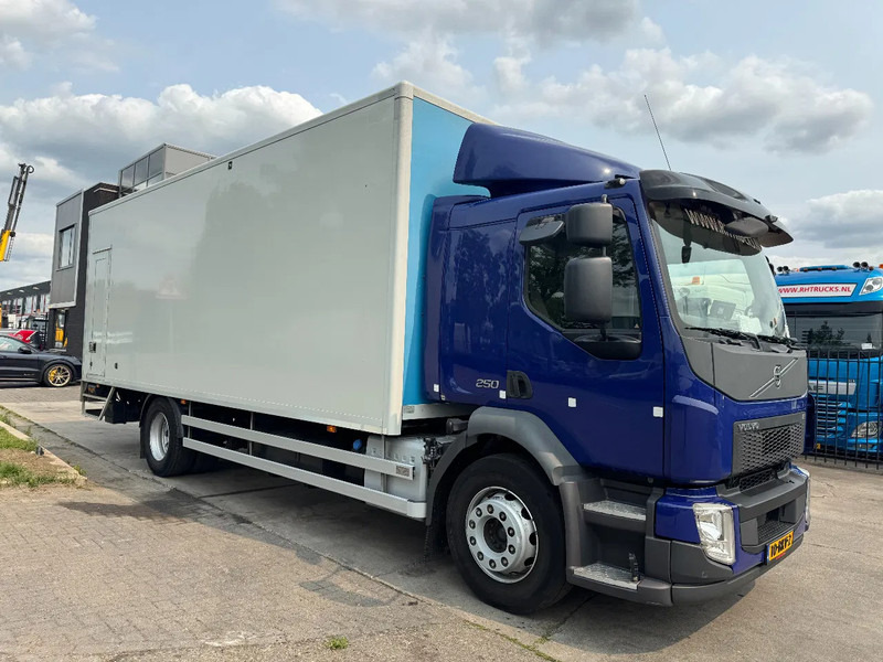 Volvo FL 250 4X2 - EURO 6 + DHOLLANDIA LIFT + TÜV 05-2026 - 박스 트럭 : 사진 4 Volvo FL 250 4X2 - EURO 6 + DHOLLANDIA LIFT + TÜV 05-2026 - 박스 트럭 : 사진 4
