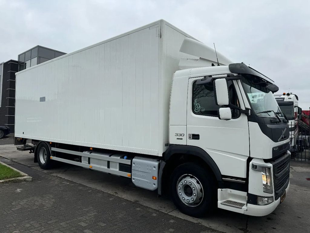 Volvo FM 330 4X2 - EURO 6 + DHOLLANDIA LIFT + ONLY 500 - 박스 트럭 : 사진 3 Volvo FM 330 4X2 - EURO 6 + DHOLLANDIA LIFT + ONLY 500 - 박스 트럭 : 사진 3