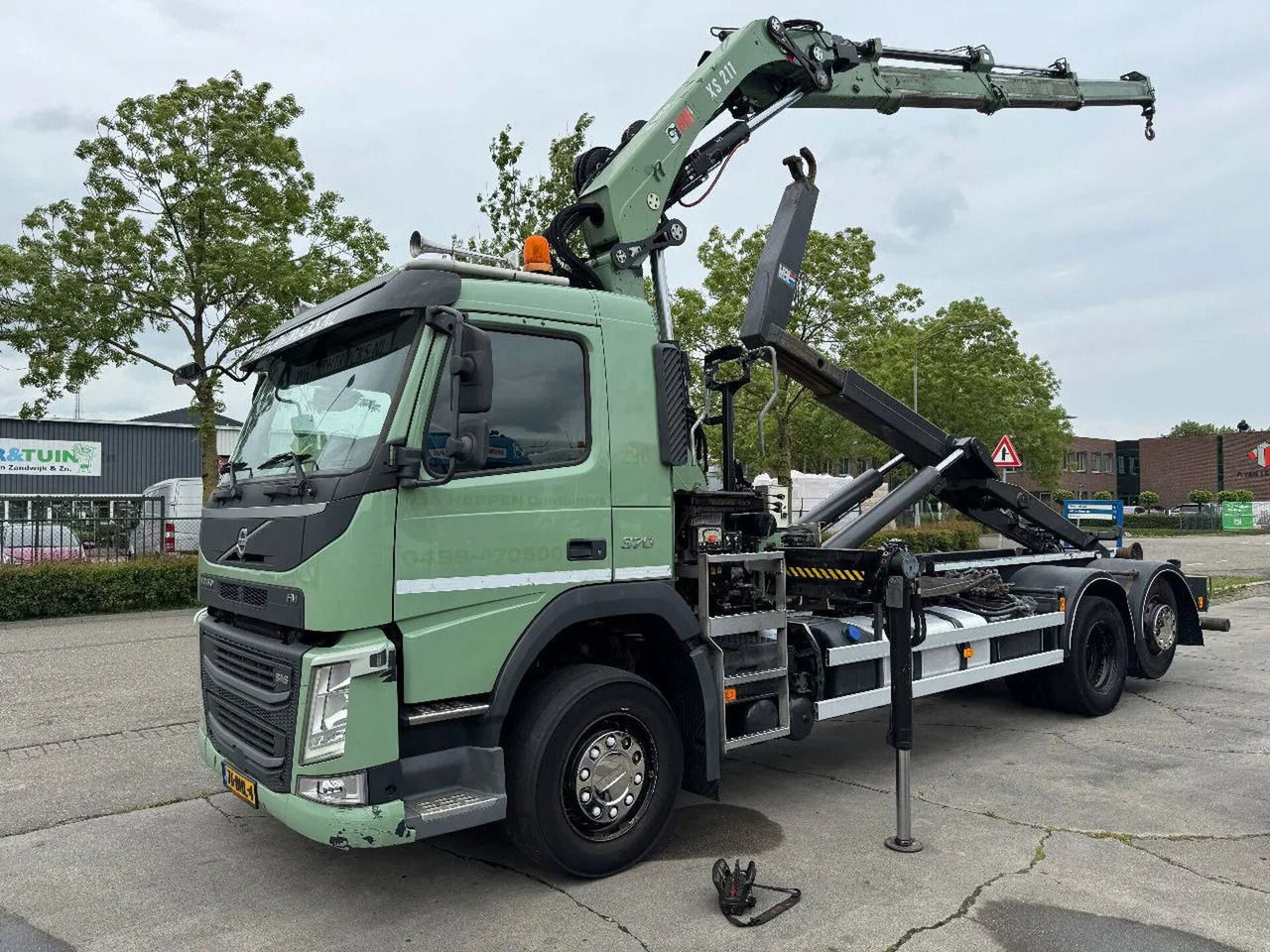 Volvo FM 370 6X2 VDL 21T HOOK + HIAB 211 + REMOTE CONT - 크레인 트럭 : 사진 2 Volvo FM 370 6X2 VDL 21T HOOK + HIAB 211 + REMOTE CONT - 크레인 트럭 : 사진 2