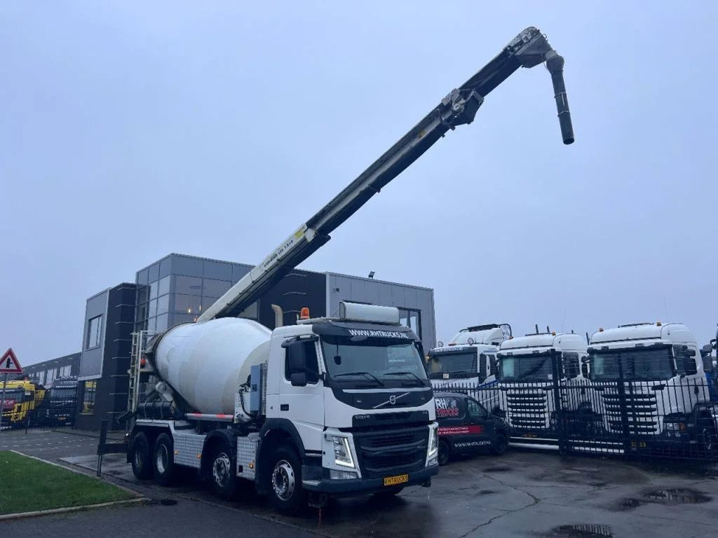 Volvo FM 410 8X4 MIXER 9m3 + LIEBHERR CONVEYOR BELT - 콘크리트 믹서 트럭 : 사진 1 Volvo FM 410 8X4 MIXER 9m3 + LIEBHERR CONVEYOR BELT - 콘크리트 믹서 트럭 : 사진 1