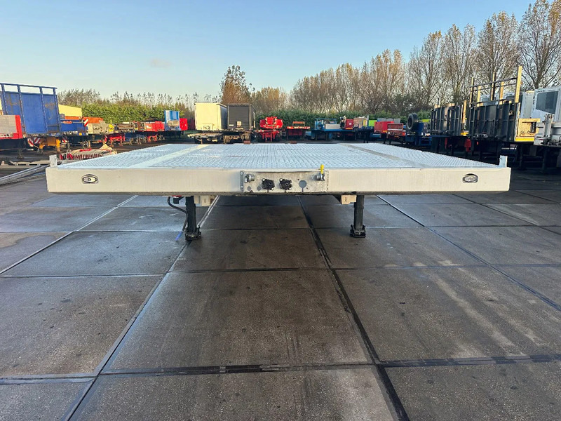 Scorpion NEW 5 AXLE 78 TON - 저하대 세미 트레일러 : 사진 3 Scorpion NEW 5 AXLE 78 TON - 저하대 세미 트레일러 : 사진 3