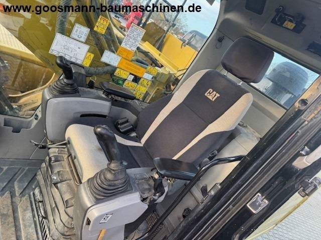 CAT 323 EL - 크롤러 굴삭기 : 사진 3 CAT 323 EL - 크롤러 굴삭기 : 사진 3