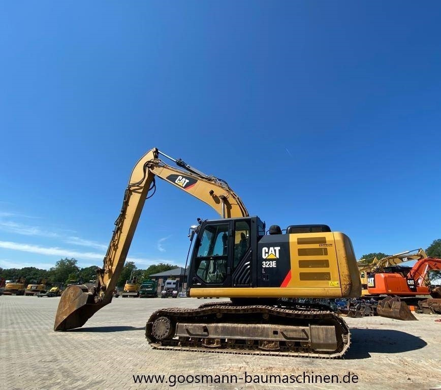 CAT 323 EL - 크롤러 굴삭기 : 사진 1 CAT 323 EL - 크롤러 굴삭기 : 사진 1