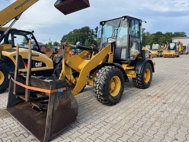 CAT 908 H - 휠 로더 : 사진 1 CAT 908 H - 휠 로더 : 사진 1