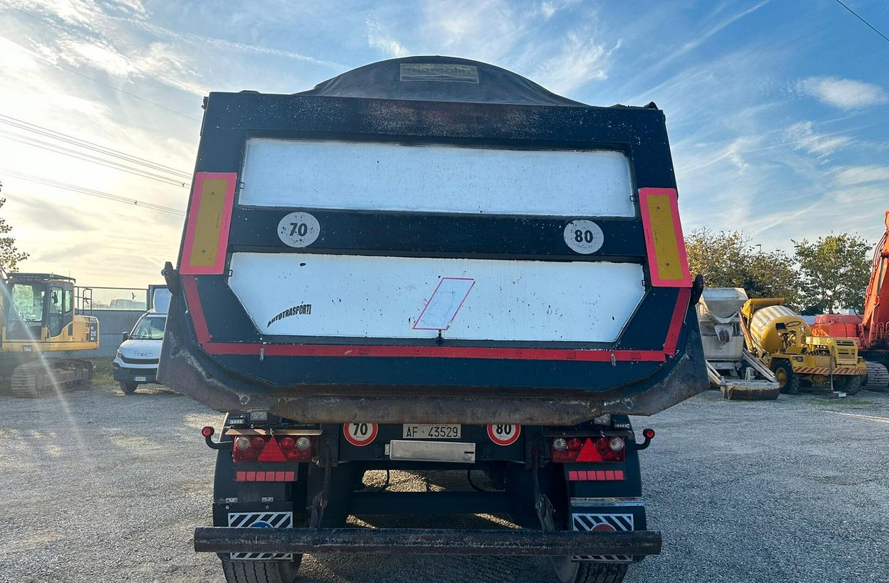 Smeirimorchio ribaltabile Bianchi - 기타 기계 : 사진 5 Smeirimorchio ribaltabile Bianchi - 기타 기계 : 사진 5