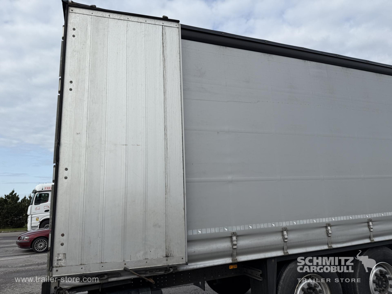 SCHMITZ Curtainsider Standard - 커튼사이더 세미 트레일러 : 사진 3 SCHMITZ Curtainsider Standard - 커튼사이더 세미 트레일러 : 사진 3