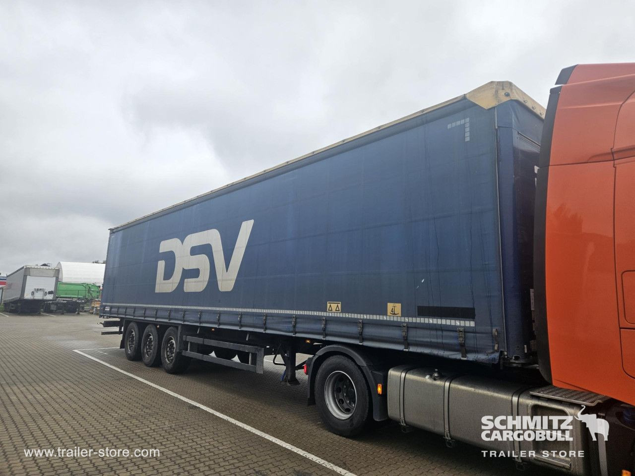 SCHMITZ Curtainsider Standard - 커튼사이더 세미 트레일러 : 사진 4 SCHMITZ Curtainsider Standard - 커튼사이더 세미 트레일러 : 사진 4