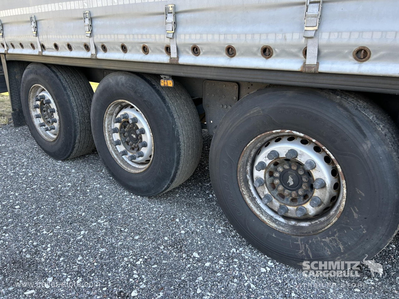 SCHMITZ Curtainsider Standard - 커튼사이더 세미 트레일러 : 사진 2 SCHMITZ Curtainsider Standard - 커튼사이더 세미 트레일러 : 사진 2