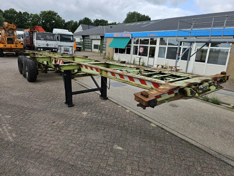 Fruehauf Steelspring - Drumbrakes - 컨테이너 운반 장치/ 스와프 보디 세미 트레일러 : 사진 4 Fruehauf Steelspring - Drumbrakes - 컨테이너 운반 장치/ 스와프 보디 세미 트레일러 : 사진 4