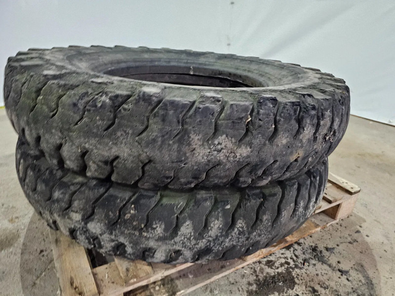 Goodyear 11.00-24 - 타이어 트럭 용 : 사진 3 Goodyear 11.00-24 - 타이어 트럭 용 : 사진 3