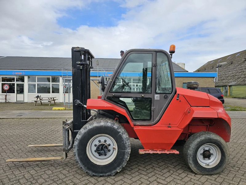 Manitou M 30-2 4ST3B - 지형 지게차 : 사진 1 Manitou M 30-2 4ST3B - 지형 지게차 : 사진 1