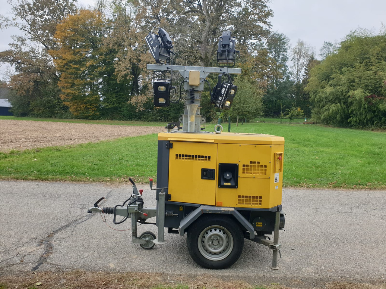 Atlas Copco HiLight 5+ - 조명 타워 : 사진 1 Atlas Copco HiLight 5+ - 조명 타워 : 사진 1