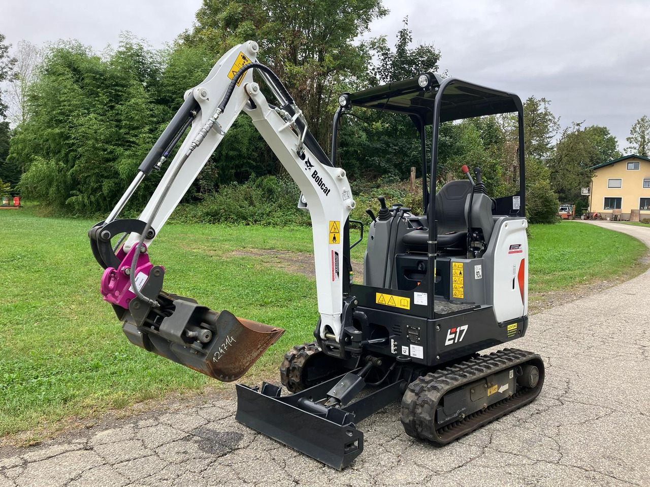 BOBCAT E17 - 미니 굴삭기 : 사진 3 BOBCAT E17 - 미니 굴삭기 : 사진 3
