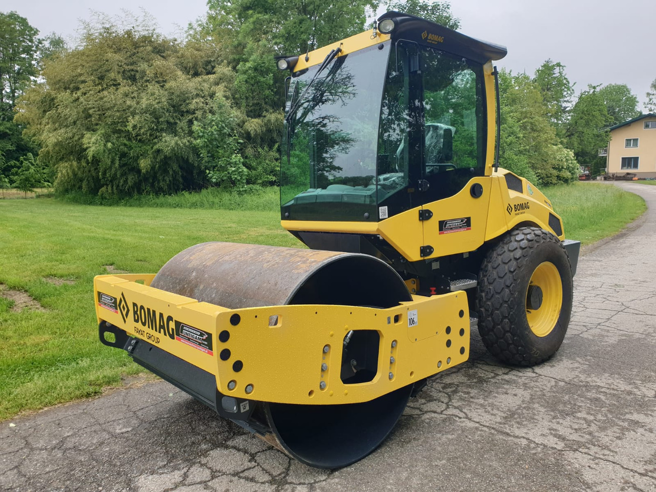BOMAG BW 177 D-5 PL - 로드 롤러 : 사진 3 BOMAG BW 177 D-5 PL - 로드 롤러 : 사진 3