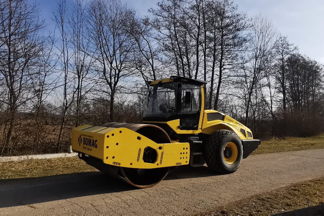 BOMAG BW 219 D-5 - 롤러 : 사진 3 BOMAG BW 219 D-5 - 롤러 : 사진 3