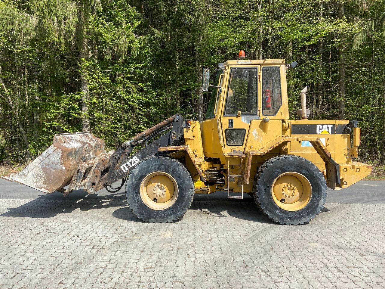CATERPILLAR IT 12 B - 휠 로더 : 사진 1 CATERPILLAR IT 12 B - 휠 로더 : 사진 1