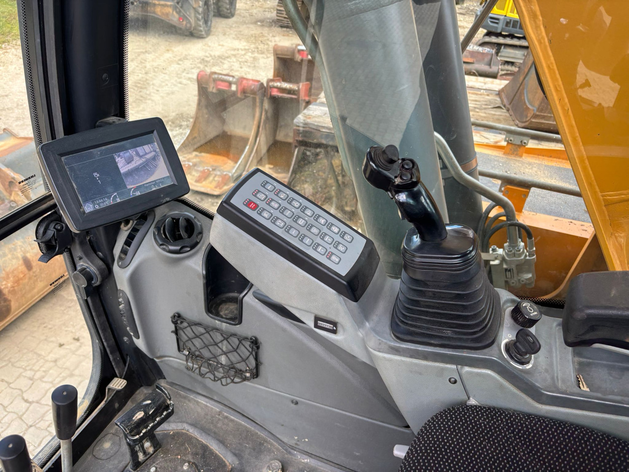 크롤러 굴삭기 LIEBHERR R 922 LC : 사진 13 크롤러 굴삭기 LIEBHERR R 922 LC : 사진 13