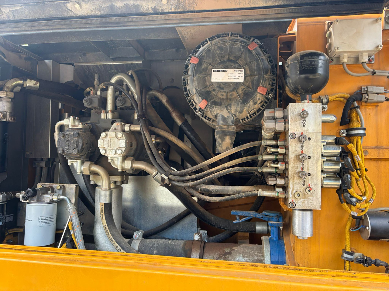 크롤러 굴삭기 LIEBHERR R 922 LC : 사진 11 크롤러 굴삭기 LIEBHERR R 922 LC : 사진 11