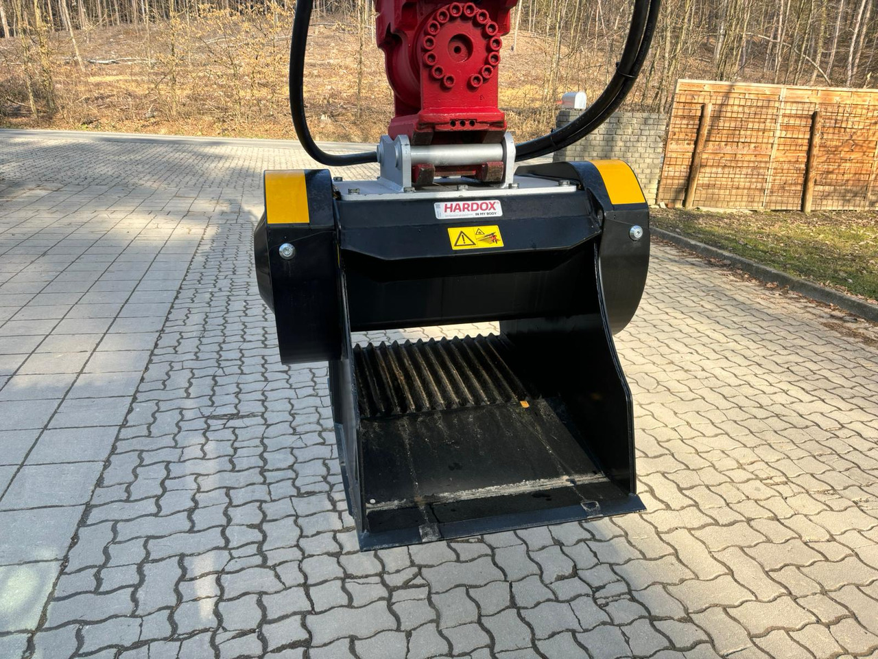 MB Crusher C 50 S4 - 버킷 미니 굴삭기 용 : 사진 1 MB Crusher C 50 S4 - 버킷 미니 굴삭기 용 : 사진 1