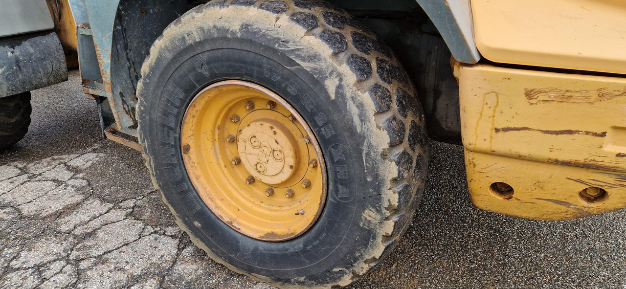 MICHELIN 17.5 R25 - 타이어 휠 로더 용 : 사진 2 MICHELIN 17.5 R25 - 타이어 휠 로더 용 : 사진 2