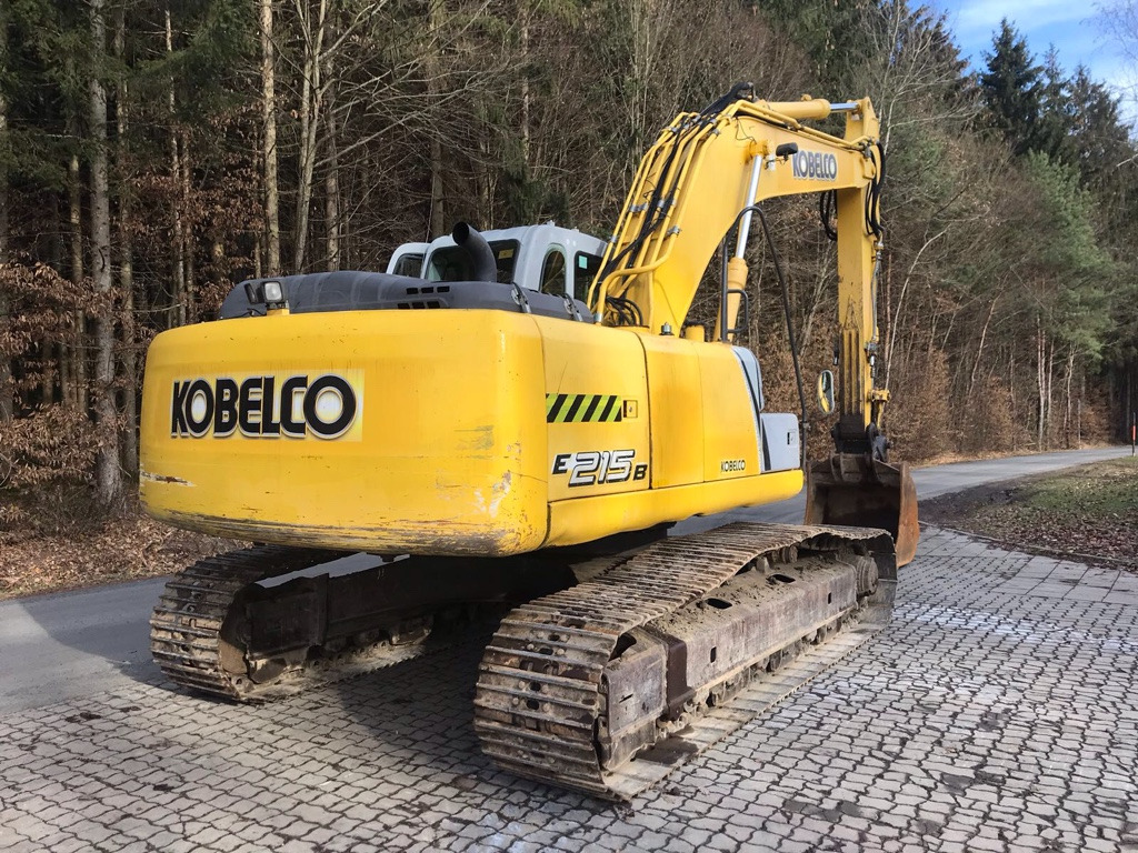 NEW HOLLAND E 215 B - 크롤러 굴삭기 : 사진 5 NEW HOLLAND E 215 B - 크롤러 굴삭기 : 사진 5