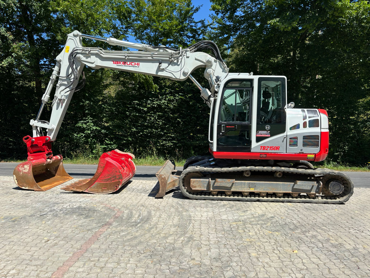 Takeuchi TB 2150 R - 크롤러 굴삭기 : 사진 1 Takeuchi TB 2150 R - 크롤러 굴삭기 : 사진 1
