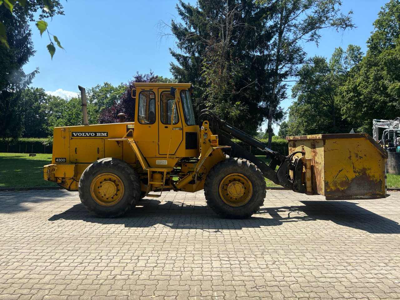 VOLVO BM 4300 - 휠 로더 : 사진 2 VOLVO BM 4300 - 휠 로더 : 사진 2