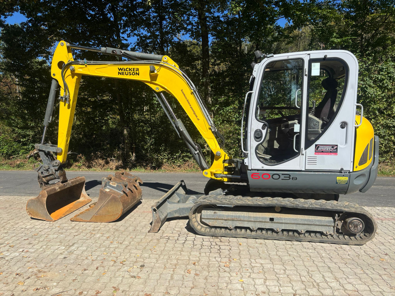 WACKER Neuson 6003 - 미니 굴삭기 : 사진 1 WACKER Neuson 6003 - 미니 굴삭기 : 사진 1