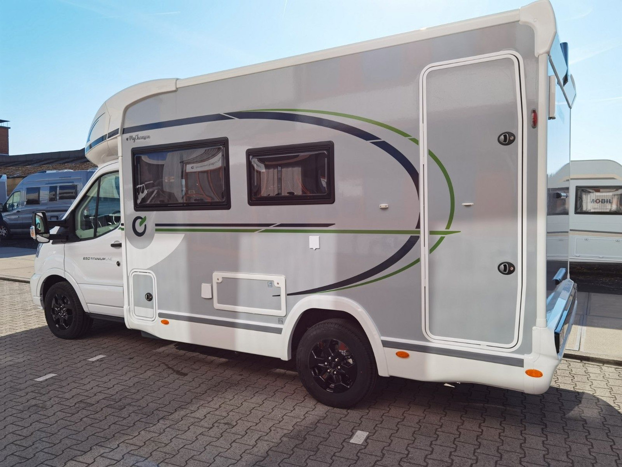 Chausson 650 TITANIUM / - 2026 - / 165PS - 8G. / HUBBETT - 세미 통합 모터홈 : 사진 5 Chausson 650 TITANIUM / - 2026 - / 165PS - 8G. / HUBBETT - 세미 통합 모터홈 : 사진 5