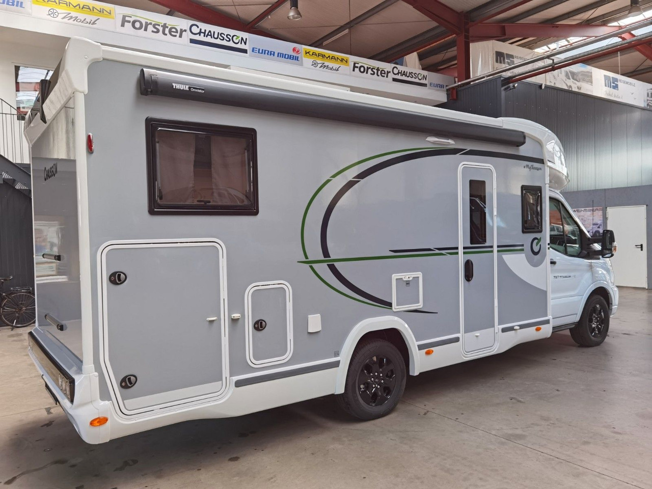 Chausson 797 TITANIUM / - 2026 - / EINZELBETTEN & HUBBETT - 세미 통합 모터홈 : 사진 4 Chausson 797 TITANIUM / - 2026 - / EINZELBETTEN & HUBBETT - 세미 통합 모터홈 : 사진 4