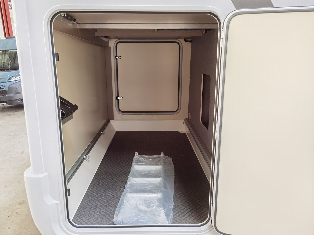 통합 모터홈 Eura Mobil INTEGRA LINE 720 EB /-2026- /8G-180PS/PLUS-PAKET : 사진 10 통합 모터홈 Eura Mobil INTEGRA LINE 720 EB /-2026- /8G-180PS/PLUS-PAKET : 사진 10