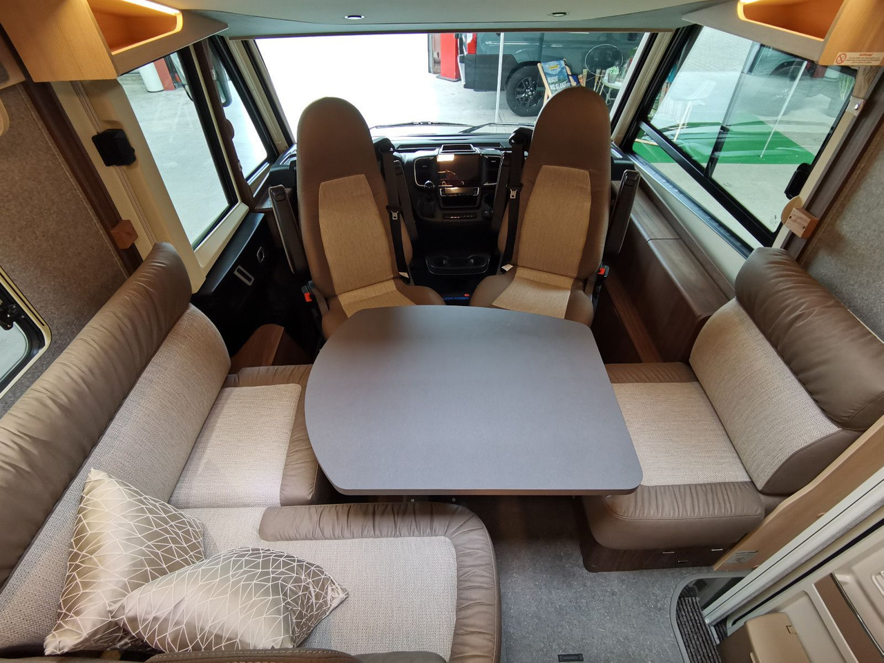 통합 모터홈 Eura Mobil INTEGRA LINE 720 EB /-2026- /8G-180PS/PLUS-PAKET : 사진 14 통합 모터홈 Eura Mobil INTEGRA LINE 720 EB /-2026- /8G-180PS/PLUS-PAKET : 사진 14