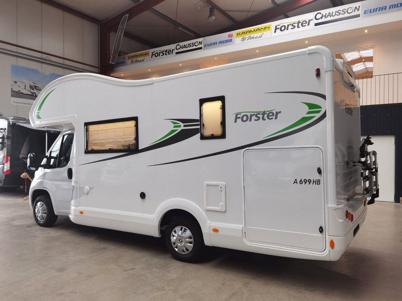 Forster A 699 HB /140PS / VB - ZUBEHÖR-PAKET/ 6x SITZP. - 알코브 모터홈 : 사진 5 Forster A 699 HB /140PS / VB - ZUBEHÖR-PAKET/ 6x SITZP. - 알코브 모터홈 : 사진 5