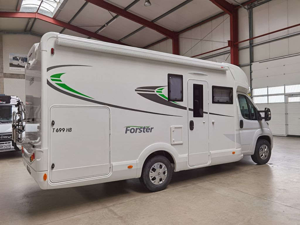 Forster T 699 HB / 140PS / HUBBETT & HECKBETT - 세미 통합 모터홈 : 사진 4 Forster T 699 HB / 140PS / HUBBETT & HECKBETT - 세미 통합 모터홈 : 사진 4