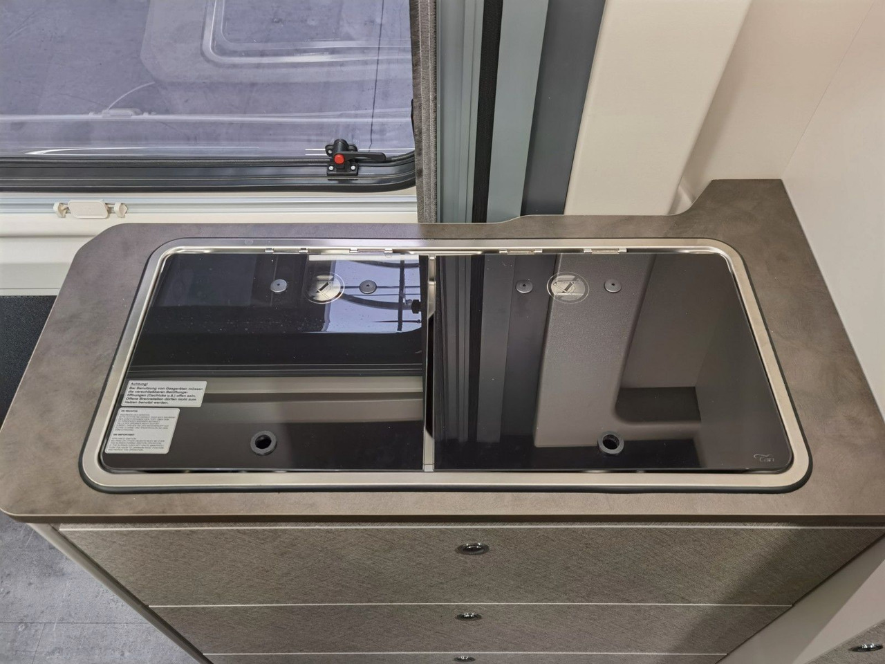 캠핑 밴 Karmann DAVIS 591 TRENDSTYLE / MODELL 2026 / STOCKBETTEN : 사진 17