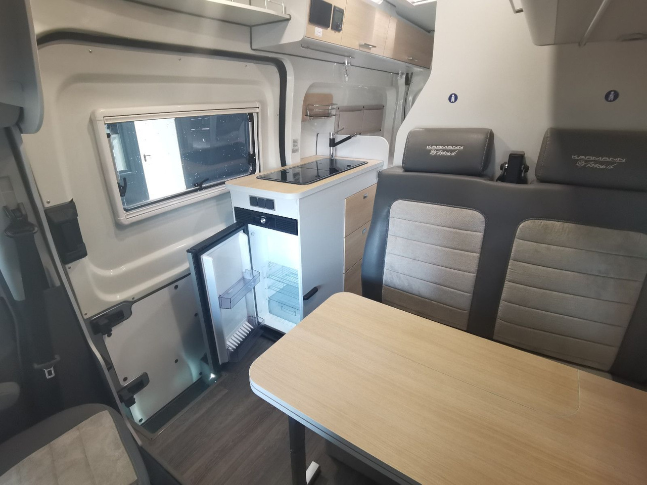 캠핑 밴 Karmann DEXTER 560 / 170PS - 4x4 / SOLAR & MARKISE & ALU : 사진 10