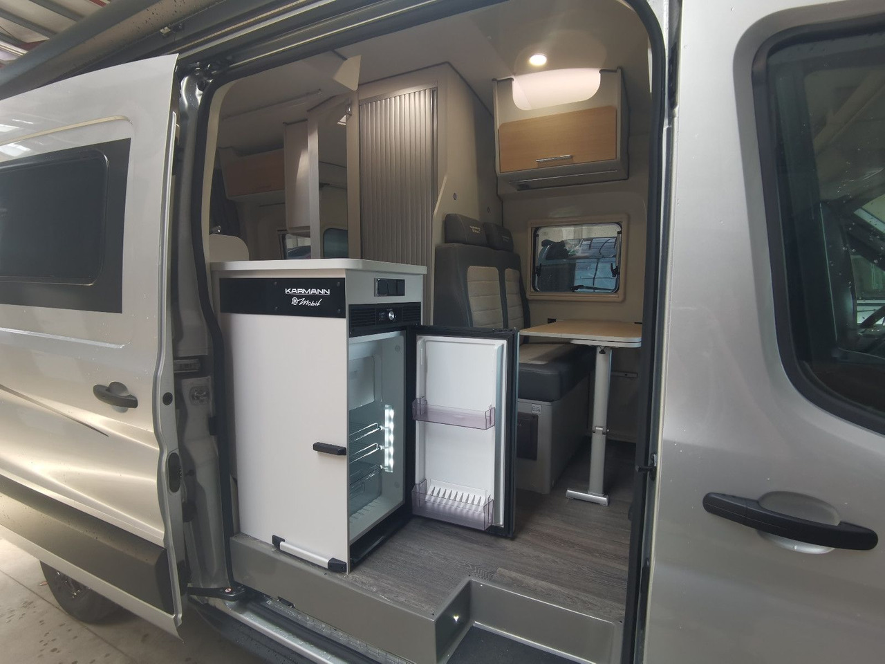 캠핑 밴 Karmann DEXTER 560 / 170PS - 4x4 / SOLAR & MARKISE & ALU : 사진 15