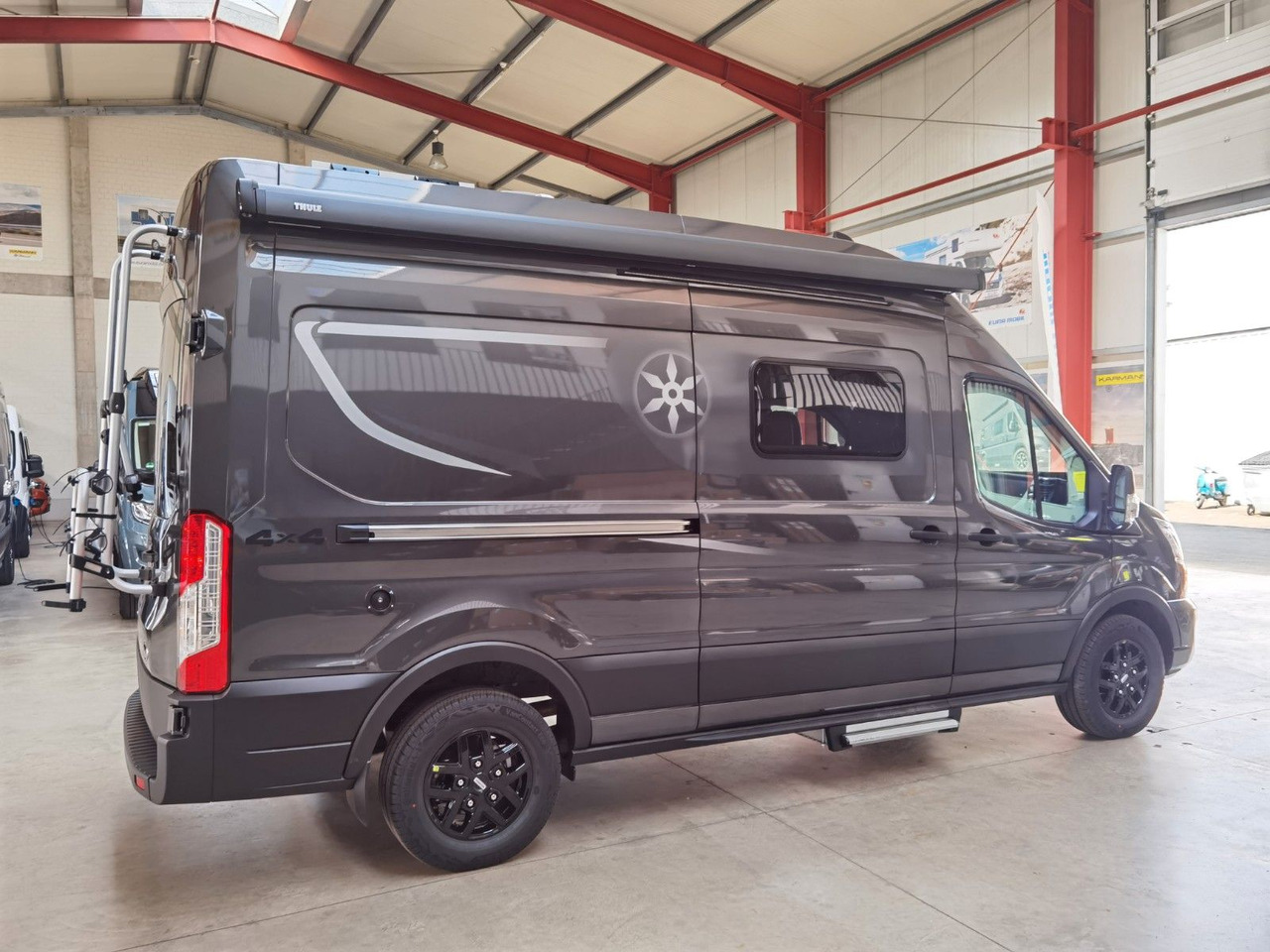 Karmann DEXTER 570 / 170 PS / 4x4/ ALU / SOLAR / MARKISE - 캠핑 밴 : 사진 4 Karmann DEXTER 570 / 170 PS / 4x4/ ALU / SOLAR / MARKISE - 캠핑 밴 : 사진 4