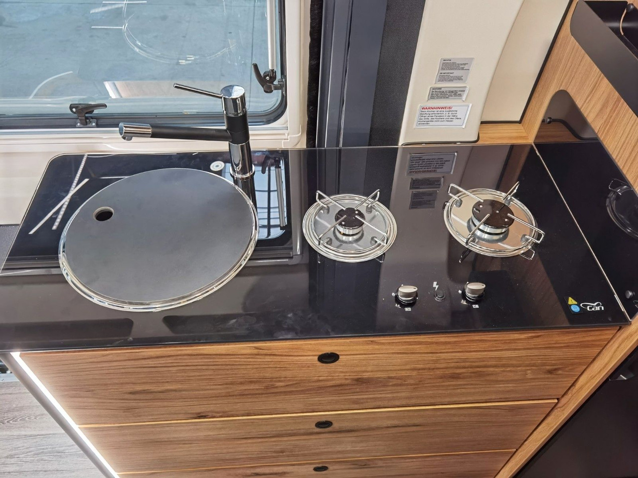 캠핑 밴 Karmann DEXTER 580 /-MODELL 2026-/ PANORAMA DACHFENSTER : 사진 18 캠핑 밴 Karmann DEXTER 580 /-MODELL 2026-/ PANORAMA DACHFENSTER : 사진 18