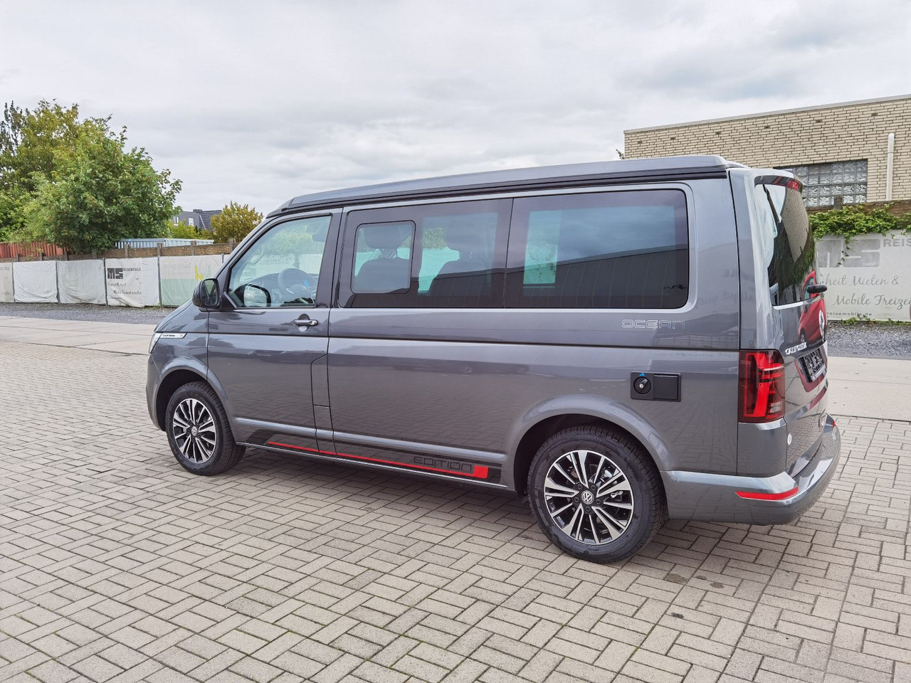 Volkswagen T6.1 CALIFORNIA OCEAN EDITION / DSG / ACC / NAVI - 승합차 : 사진 5 Volkswagen T6.1 CALIFORNIA OCEAN EDITION / DSG / ACC / NAVI - 승합차 : 사진 5
